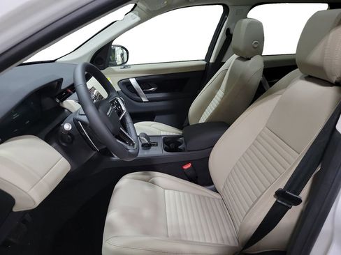 New 2025 Land Rover Discovery Sport S image 13