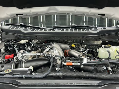 Used 2026 Ford F450 Platinum w/ Platinum Plus Package image 16