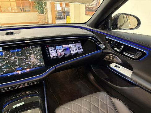 New 2026 Mercedes-Benz E 450 4MATIC Sedan image 12