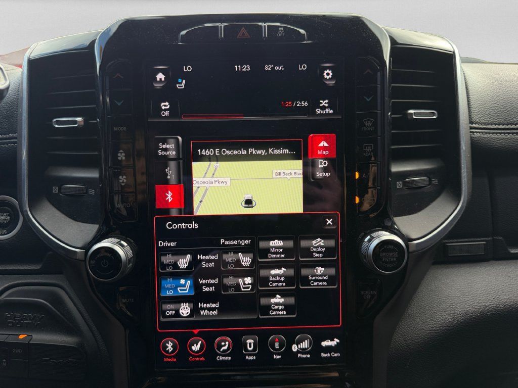 Used 2020 RAM 2500 Laramie AWD/4WD image 17