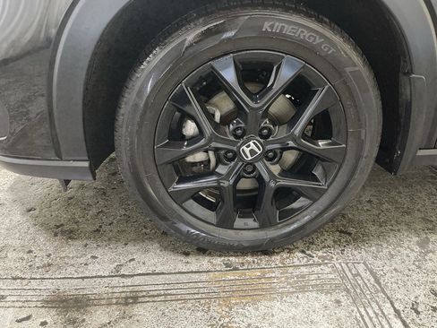 Used 2024 Honda HR-V Sport image 10