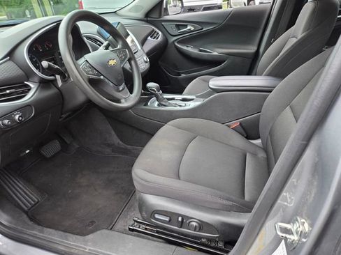 Used 2023 Chevrolet Malibu LT FWD image 13