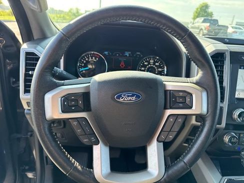Used 2019 Ford F150 Lariat w/ Equipment Group 502A Luxury AWD/4WD image 20