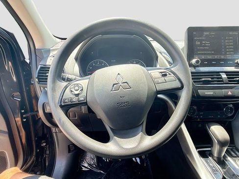 Used 2024 Mitsubishi Eclipse Cross AWD image 11