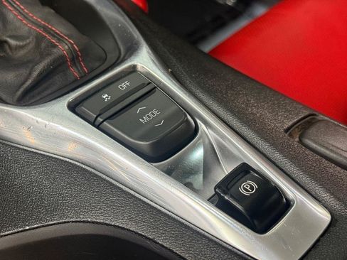 Used 2016 Chevrolet Camaro SS RWD image 20