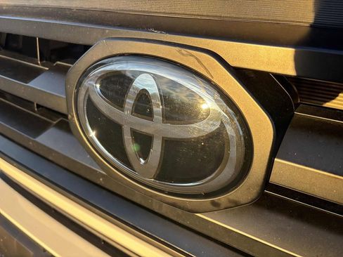 Used 2023 Toyota Tacoma SR w/ SR Convenience Package image 37