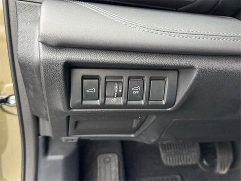 Used 2023 Subaru Outback Touring XT image 18