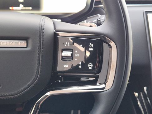 New 2025 Land Rover Range Rover Sport Dynamic SE image 29