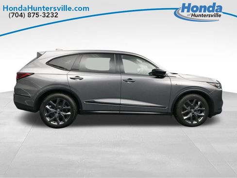 Used 2023 Acura MDX A-Spec AWD/4WD image 9