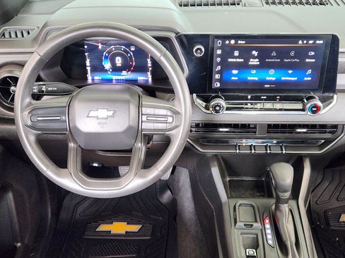Used 2023 Chevrolet Colorado W/T RWD image 26