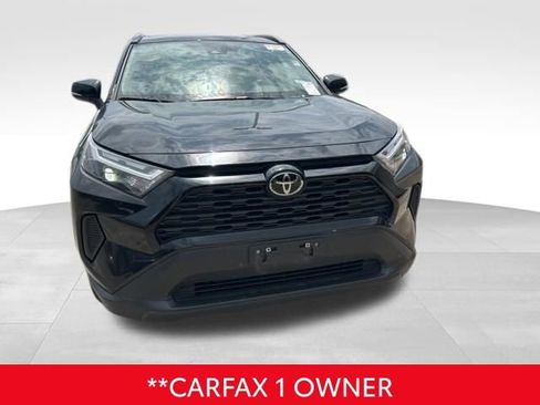 Used 2025 Toyota RAV4 XLE FWD image 2