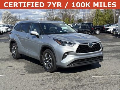 Used 2023 Toyota Highlander XLE