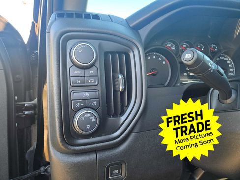 Used 2023 Chevrolet Silverado 1500 Custom image 9