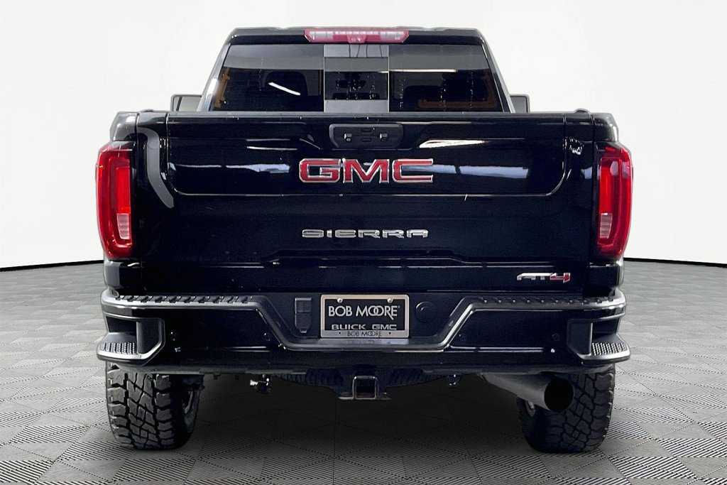 Used 2023 GMC Sierra 2500 AT4 w/ AT4 Premium Plus Package AWD/4WD image 4