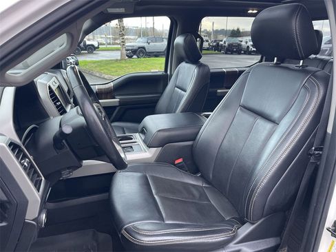 Used 2019 Ford F150 Lariat image 20