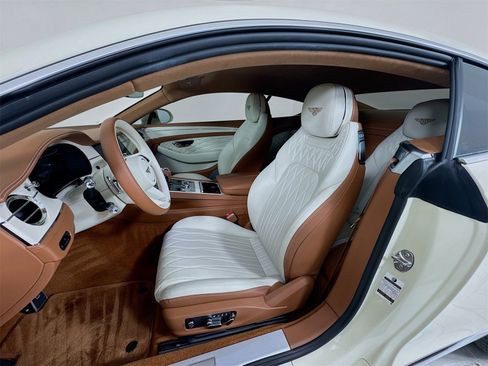 Certified 2024 Bentley Continental GT image 22