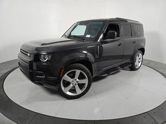 Used 2024 Land Rover Defender 110 X-Dynamic SE AWD/4WD video 1