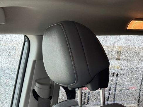 Used 2024 Toyota Sienna XLE image 16