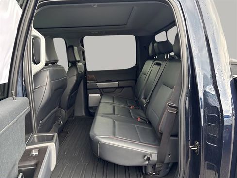 Used 2022 Ford F150 Lariat image 20