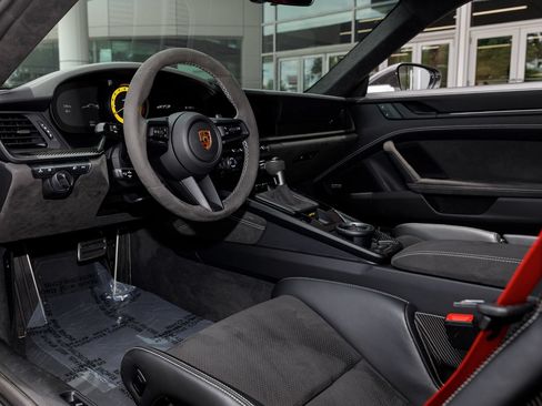 Used 2023 Porsche 911 GT3 RWD image 48