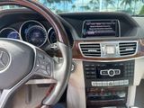 Used 2014 Mercedes-Benz E 350 4MATIC Sedan image 4
