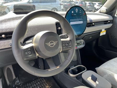 Used 2025 MINI Cooper S image 11