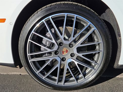 New 2026 Porsche Panamera 4 image 24