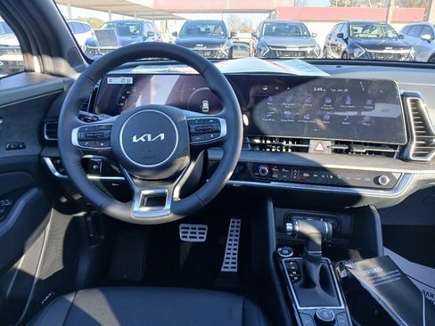 New 2025 Kia Sportage X-Pro image 10
