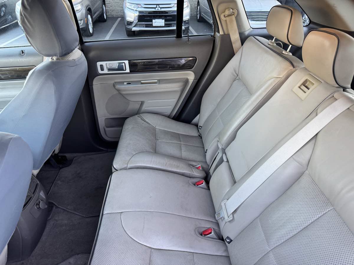 Used 2009 Lincoln MKX 2WD image 31