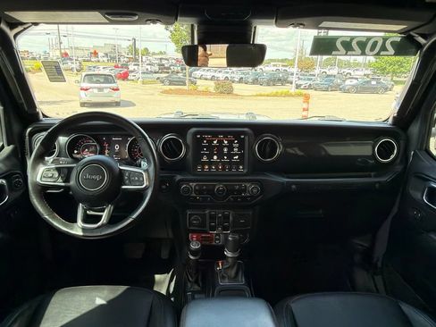 Used 2022 Jeep Wrangler Unlimited Rubicon AWD/4WD image 28