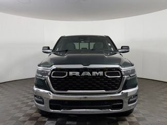 New 2026 RAM 1500 4x4 Crew Cab video 2