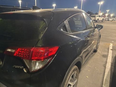 Used 2022 Honda HR-V EX image 6