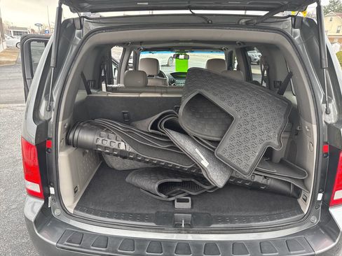 Used 2011 Honda Pilot EX-L image 9