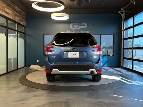 Used 2019 Subaru Forester Touring w/ Popular Package #3 AWD/4WD image 4
