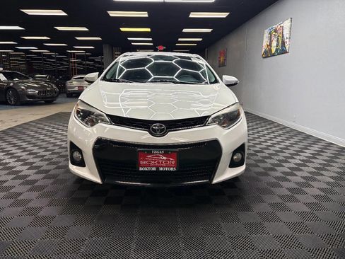Used 2015 Toyota Corolla S Premium image 3