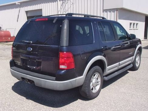 Used 2002 Ford Explorer XLT AWD/4WD image 7