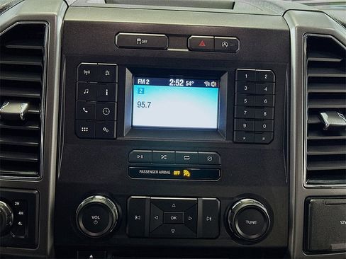 Used 2018 Ford F150 XLT w/ XTR Package image 15