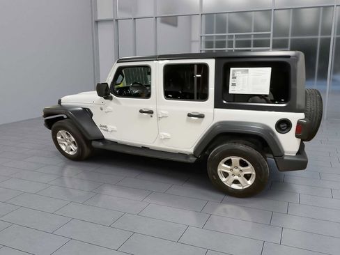 Used 2020 Jeep Wrangler Unlimited Sport S image 6
