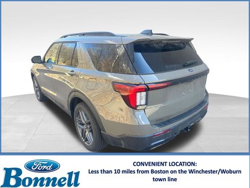 New 2026 Ford Explorer ST-Line w/ ST-Line Street Pack image 2