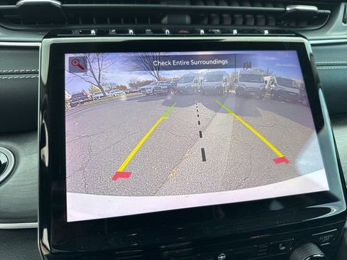 Certified 2022 Jeep Grand Cherokee L Limited image 12