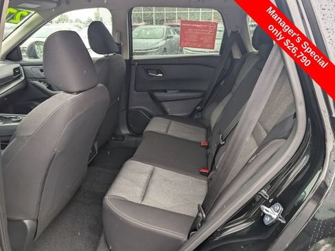 Certified 2026 Nissan Rogue SV AWD/4WD image 10
