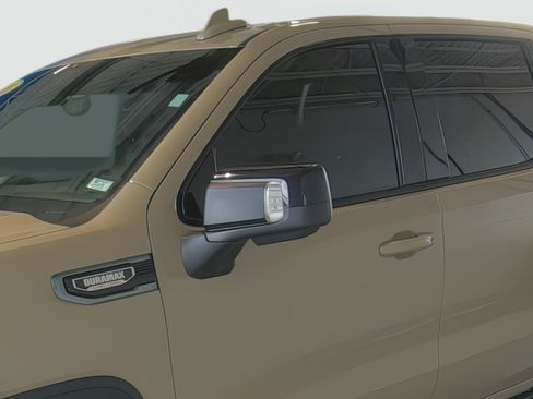 Certified 2023 GMC Sierra 1500 AT4 w/ AT4 Premium Package AWD/4WD image 8