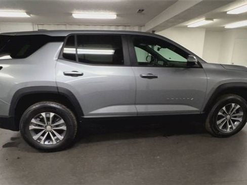 New 2026 Chevrolet Equinox LT w/ Safety and Technology Package image 9