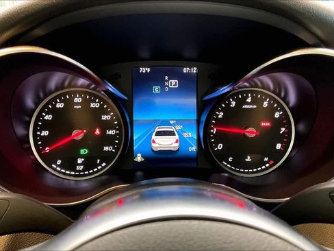 Used 2019 Mercedes-Benz C 300 Sedan image 24