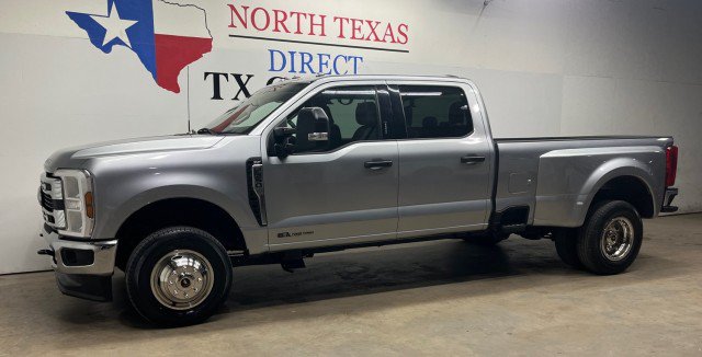 Used 2024 Ford F350 XLT AWD/4WD image 11