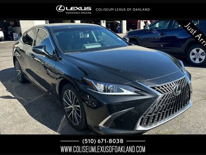 Used 2023 Lexus ES 300h w/ Premium Package