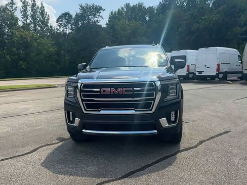 Certified 2023 GMC Yukon SLT AWD/4WD image 3