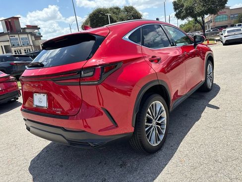 Certified 2025 Lexus NX 350 AWD w/ Premium Package image 5