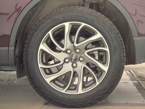 Used 2020 Lincoln Corsair AWD w/ Equipment Group 101A image 13