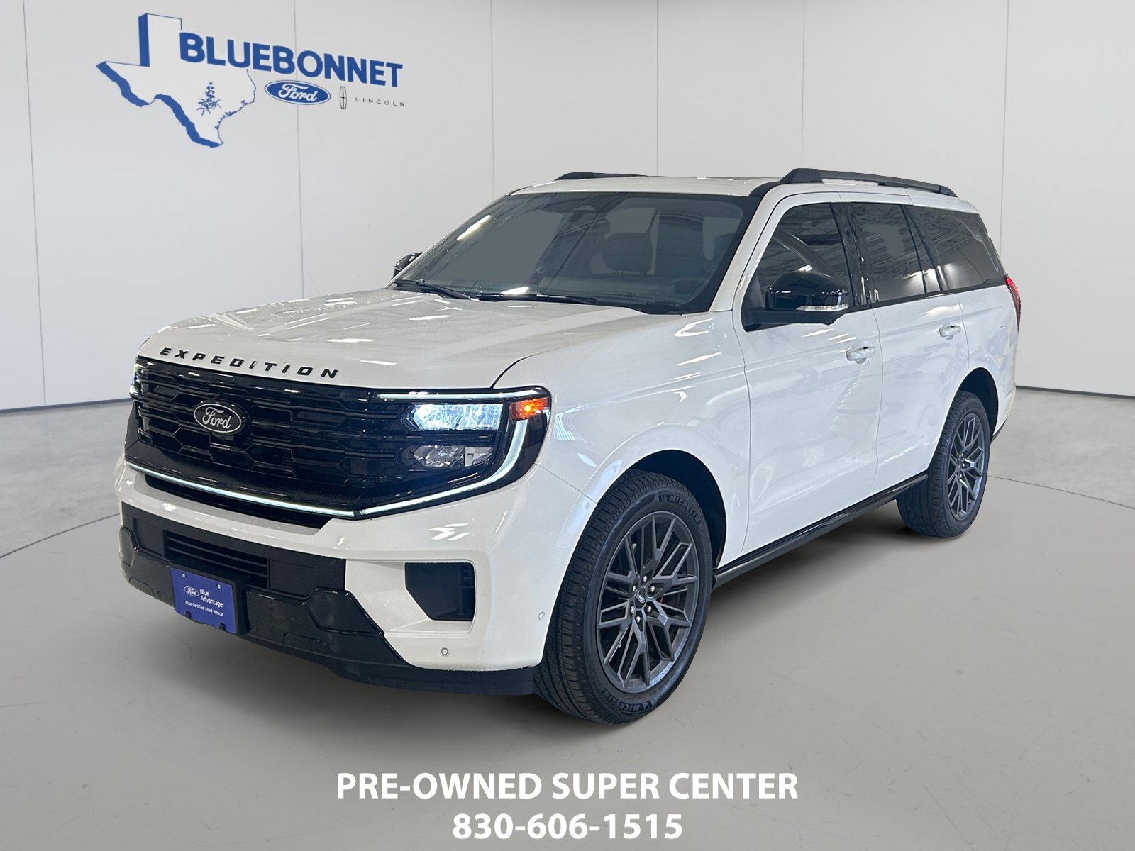 Used 2025 Ford Expedition Platinum w/ Stealth Performance Package AWD/4WD image 1